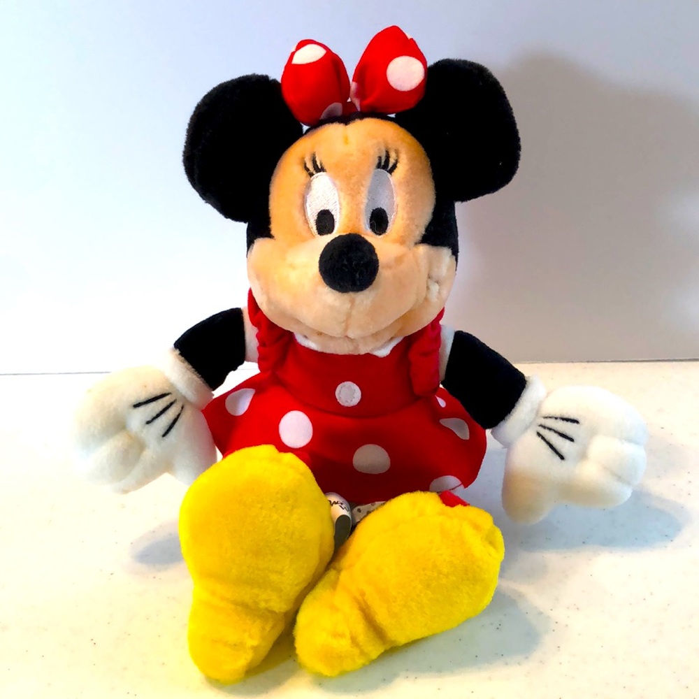 Walt Disney World Parks Minnie Mouse Plush Approximate Length 9 inches